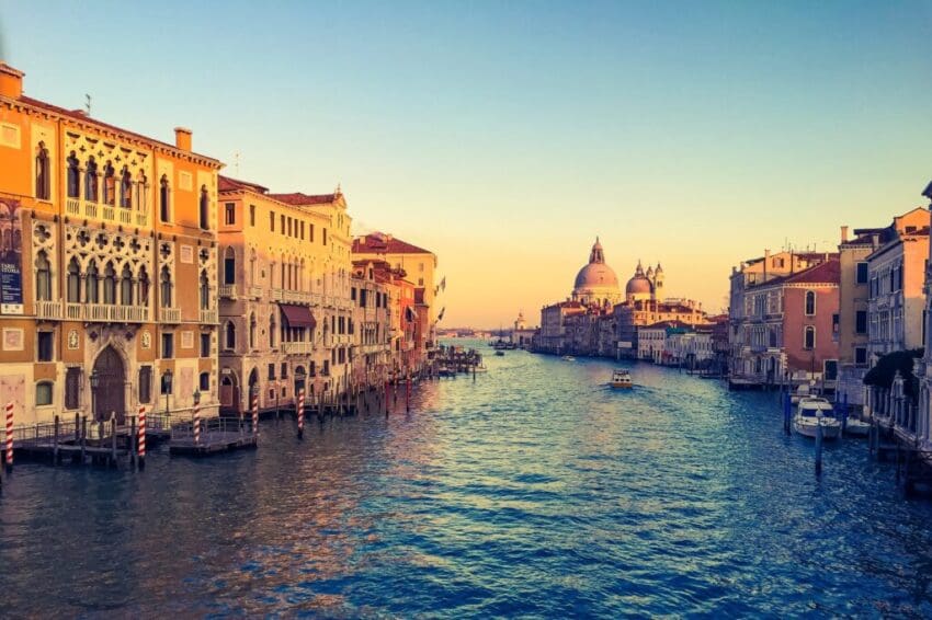 Canal,Grande,Sunset,Of,Accademia's,Bridge.,Venice,,Italy.