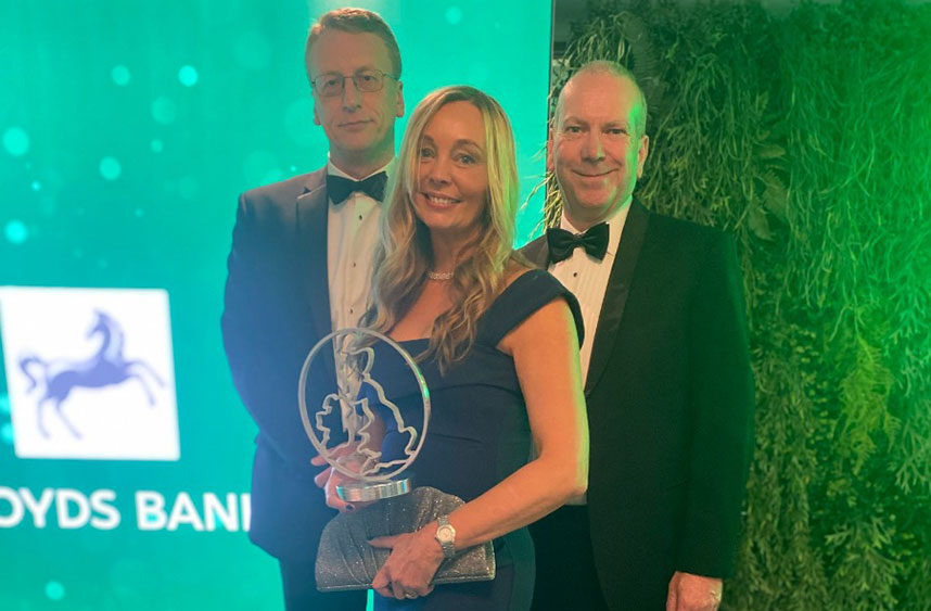 Leading air cargo charter business CharterSync is celebrating winning ‘The Technology Innovation Award’ at the Lloyds Bank British Business Excellence Awards ceremony.