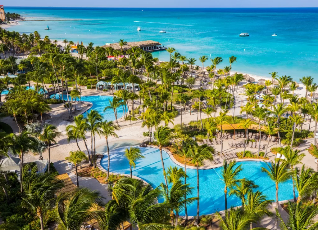 Hilton-Aruba-Caribbean-Resort-Casino-Exterior