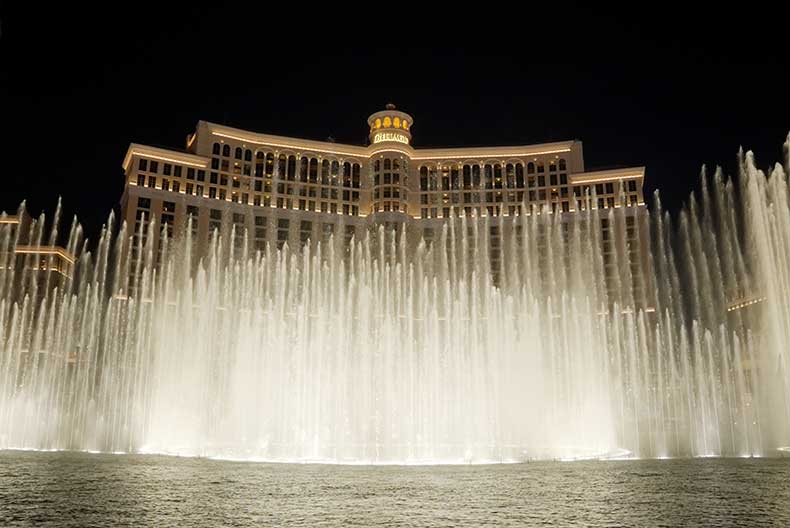 Bellagio-Fountains-790x528