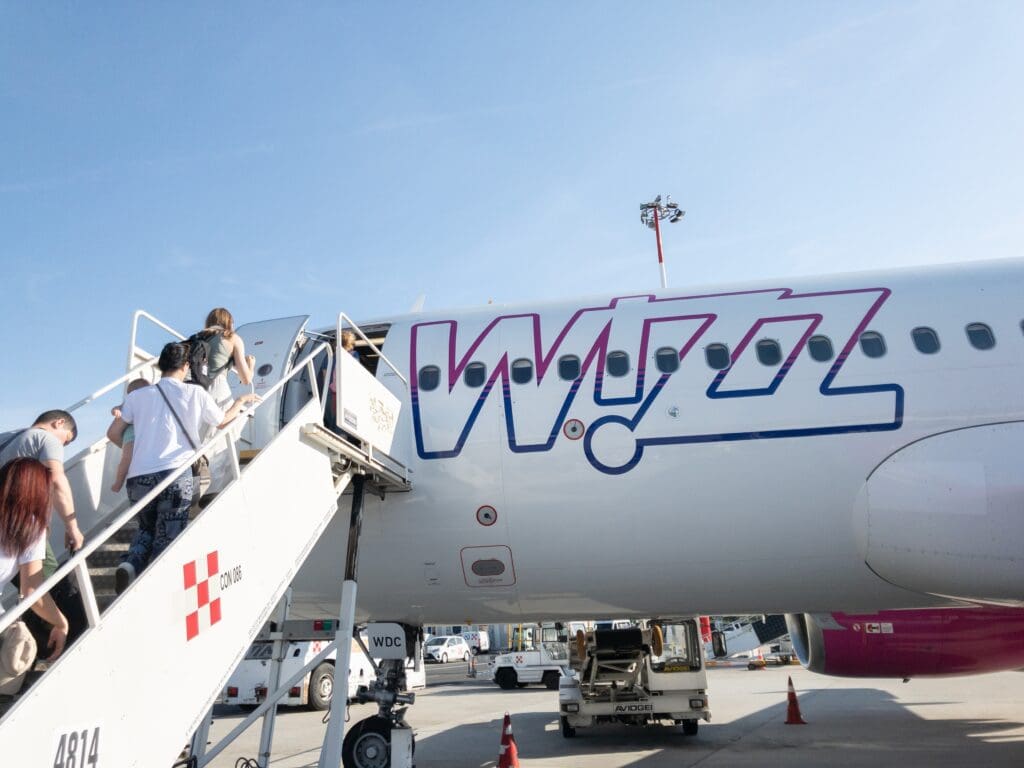 Wizz Air introduces £135 flights from London to Saudi Arabia, offering a budget travel option with no-frills service. Find out more about their new route and the aircraft behind the expansion.