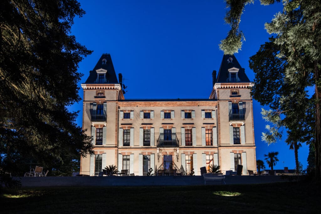 ChateaudeFiac_facade_night