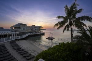 Pier House Resort & Spa Announces Exclusive Viewing Parties for Key West Powerboat World Championship